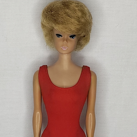 Vintage Barbie 1962 Bubble Cut in Red Swimsuit - Picture 3 of 11